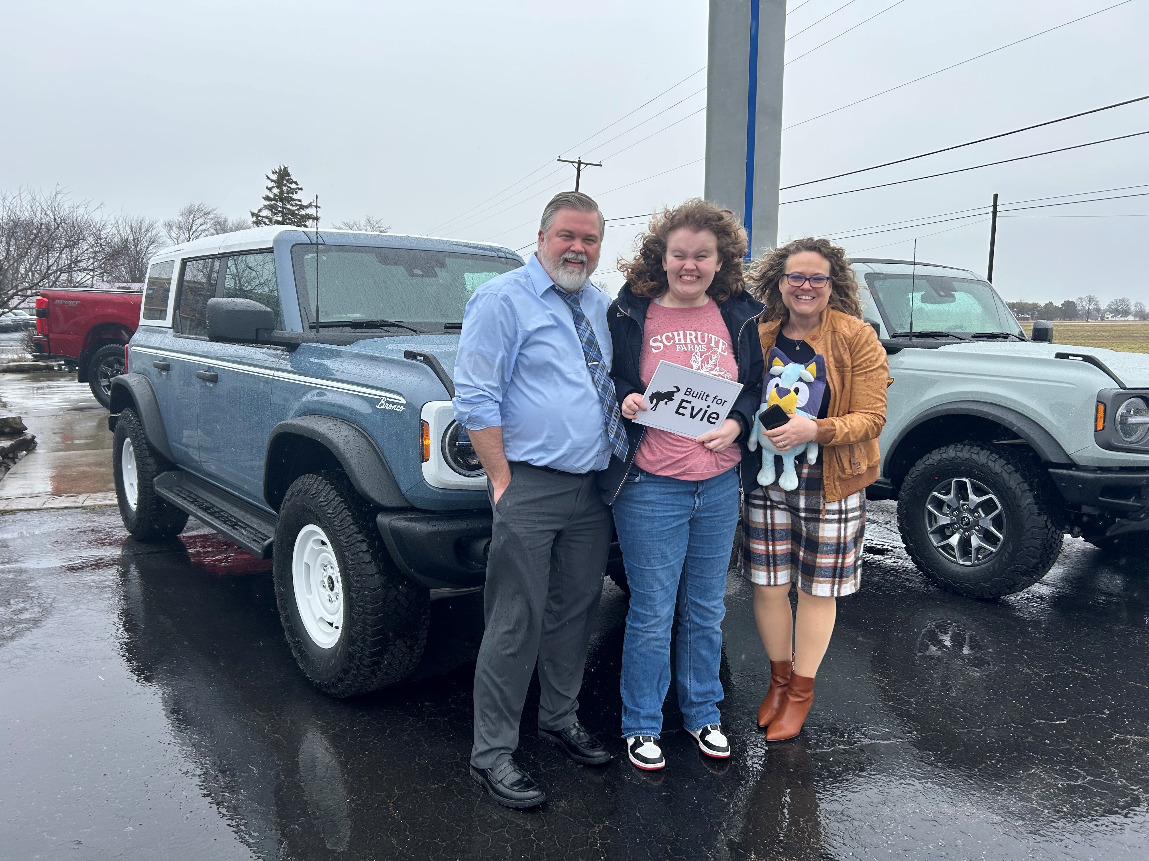 The Lockwoods picking up Evie's new Bronco.